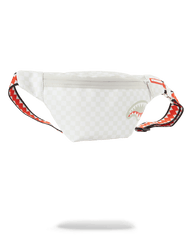 MEAN & CLEAN: SAVVY CROSSBODY