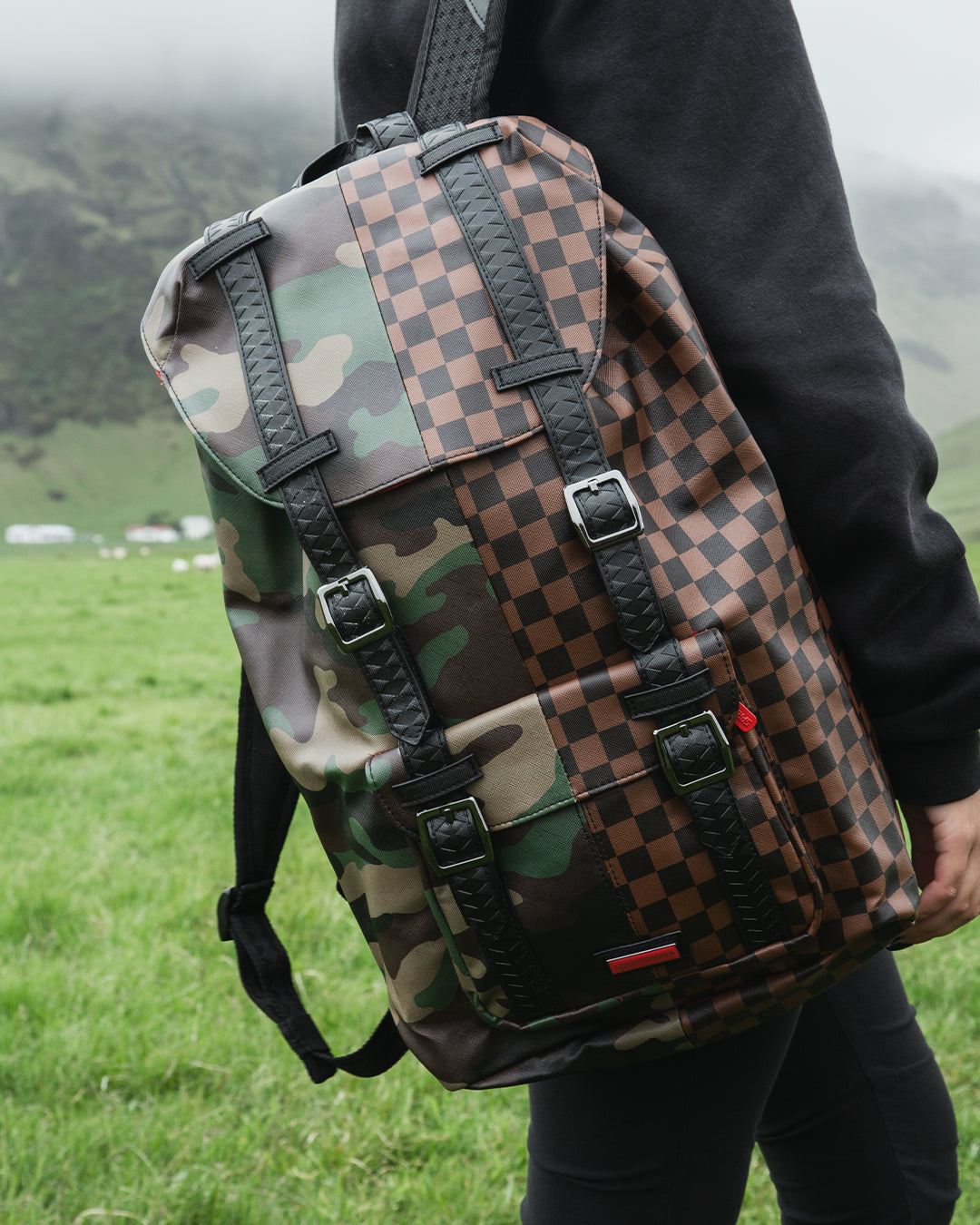 JUNGLE PARIS HILLS BACKPACK