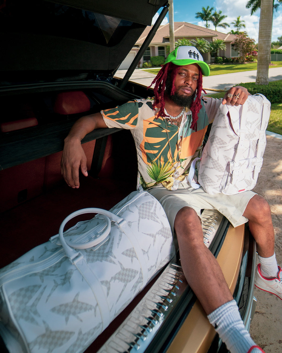 SHARK CHECK (WHITE) HILLS BACKPACK