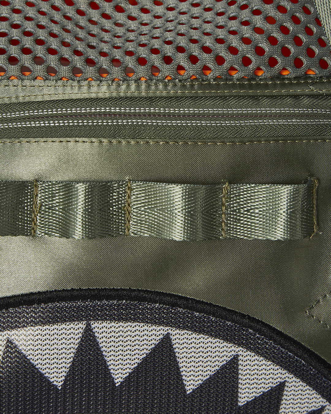 SPECIAL OPS ALPHA SHARK PET CARRIER