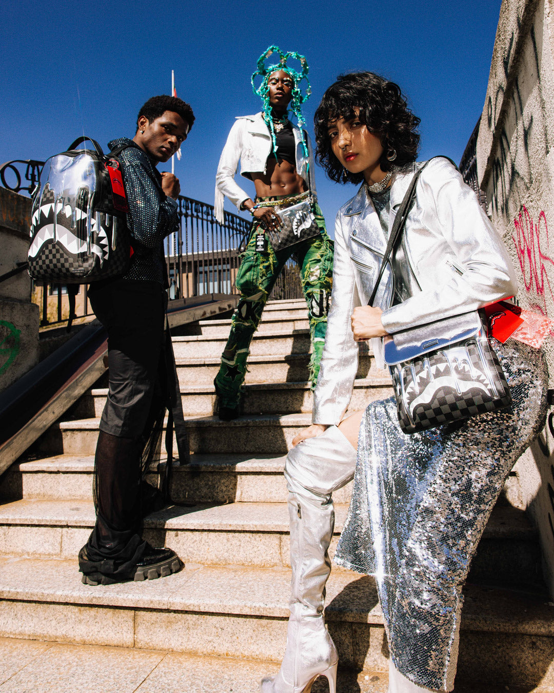 GHOST DRIP MESSENGER BAG